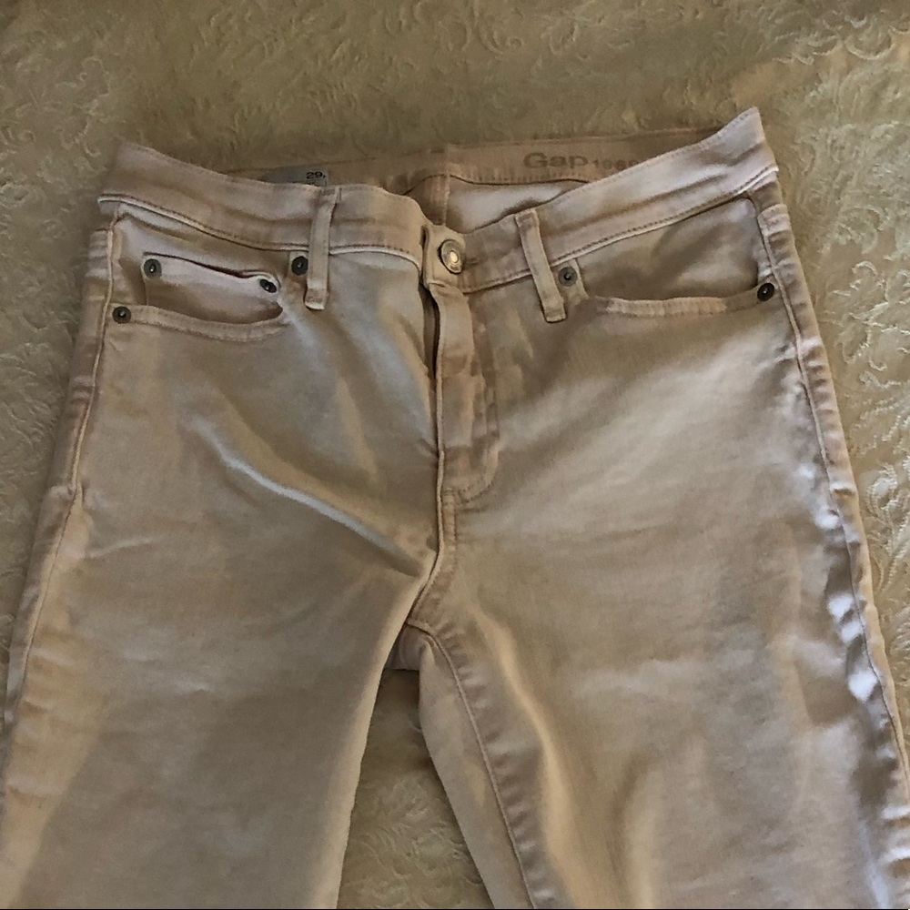 Gap light pink skinny jeans size 29